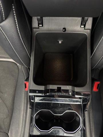 Photo of 2022 Bright White Clearcoat Jeep Grand Cherokee
