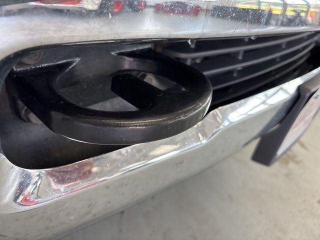 Photo of 2018 Brilliant Black Crystal Pearlcoat RAM 2500