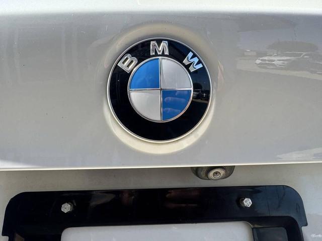 Photo of 2016 White BMW X1