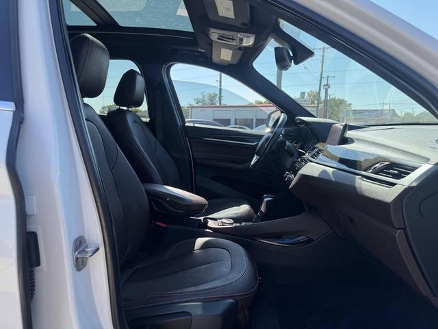 Photo of 2016 White BMW X1