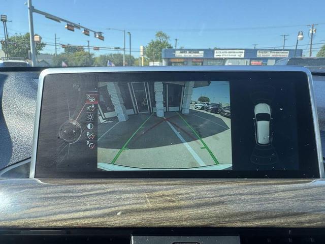 Photo of 2016 White BMW X1