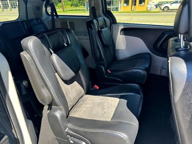 Photo of 2019 Billet Clearcoat Dodge Grand Caravan