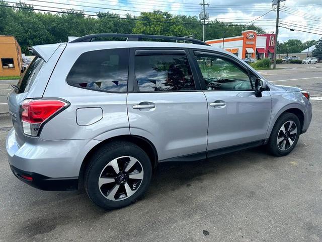 Photo of 2017 Ice Silver Metallic Subaru Forester