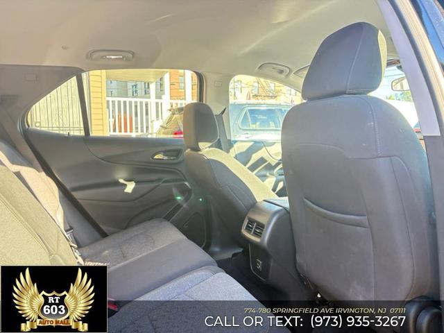 Photo of 2024 Mosaic Black Metallic Chevrolet Equinox