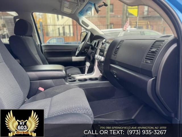Photo of 2007 Blue Toyota Tundra