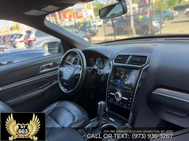 Photo of 2017 Gray Ford Explorer