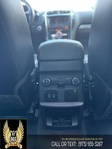 Photo of 2017 Gray Ford Explorer