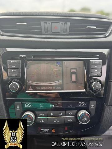 Photo of 2018 Brilliant Silver Nissan Rogue