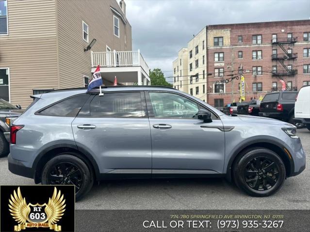 Photo of 2021 Everlasting Silver Kia Sorento
