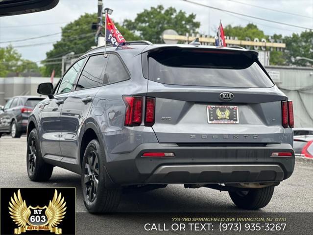 Photo of 2021 Everlasting Silver Kia Sorento