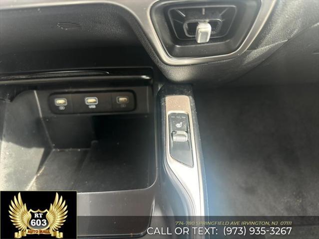 Photo of 2021 Everlasting Silver Kia Sorento