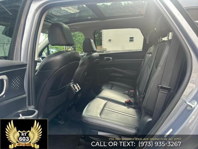 Photo of 2021 Everlasting Silver Kia Sorento