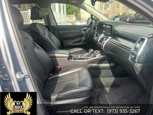 Photo of 2021 Everlasting Silver Kia Sorento