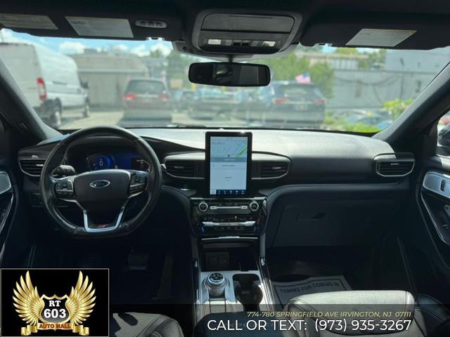 Photo of 2021 Agate Black Metallic Ford Explorer