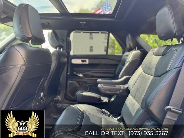 Photo of 2021 Agate Black Metallic Ford Explorer