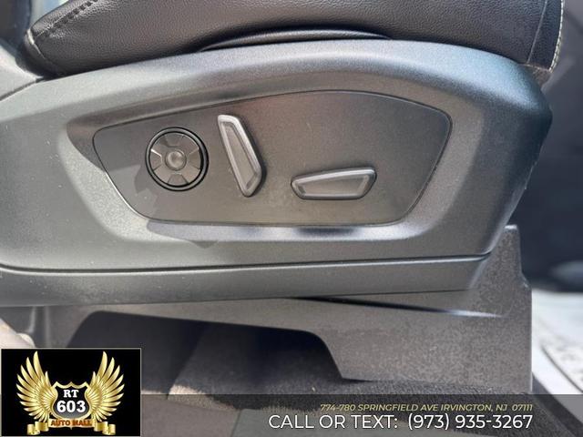 Photo of 2021 Agate Black Metallic Ford Explorer