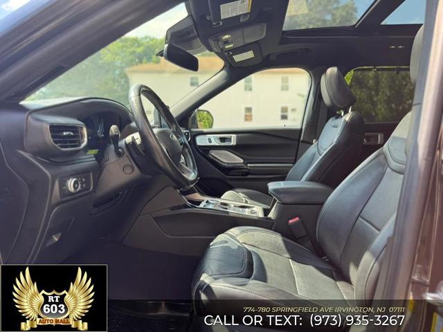 Photo of 2021 Agate Black Metallic Ford Explorer