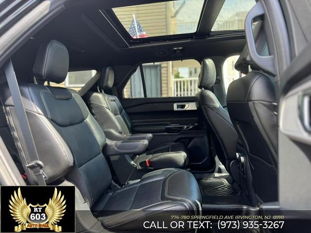 Photo of 2021 Agate Black Metallic Ford Explorer