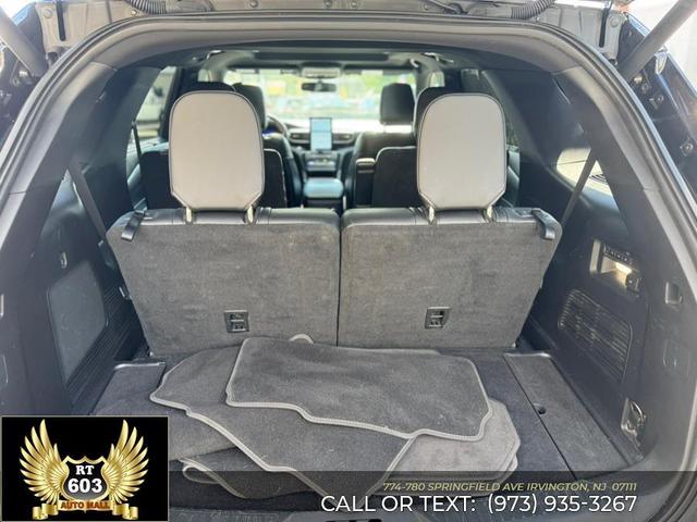 Photo of 2021 Agate Black Metallic Ford Explorer