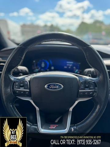Photo of 2021 Agate Black Metallic Ford Explorer