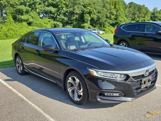Photo of 2018 Crystal Black Pearl Honda Accord