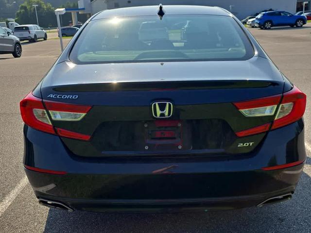 Photo of 2018 Crystal Black Pearl Honda Accord