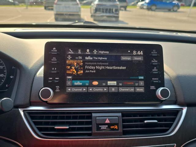Photo of 2018 Crystal Black Pearl Honda Accord