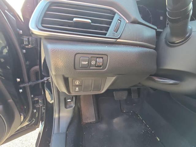 Photo of 2018 Crystal Black Pearl Honda Accord