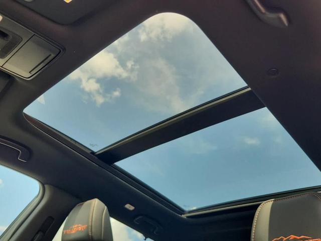 Photo of 2025 Crystal Black Pearl Honda Pilot