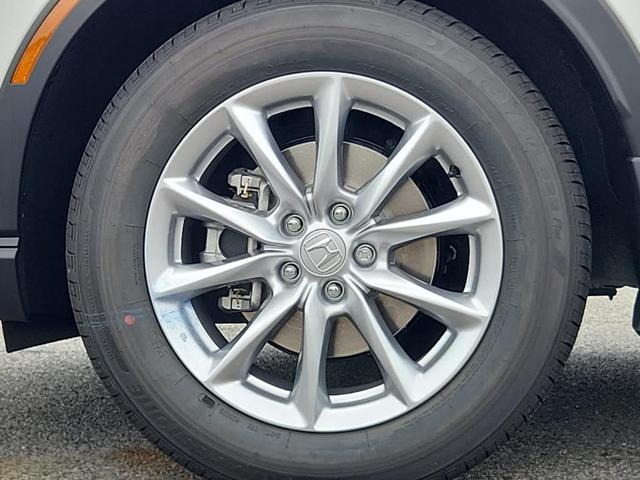 Photo of 2026 Platinum White Pearl Honda CR-V