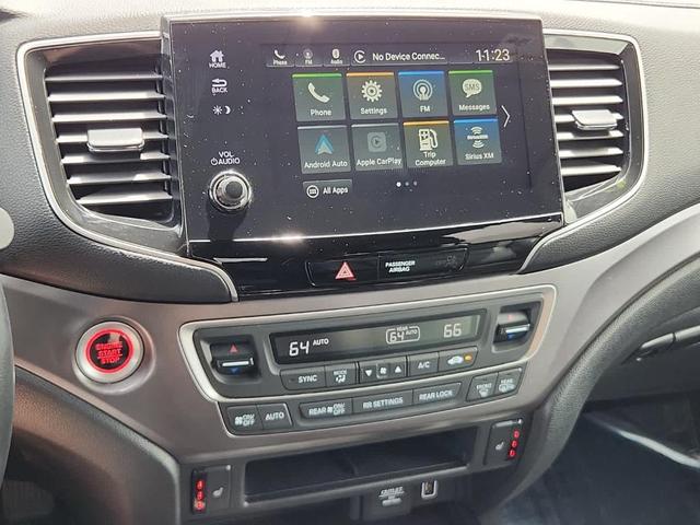 Photo of 2020 Crystal Black Pearl Honda Pilot