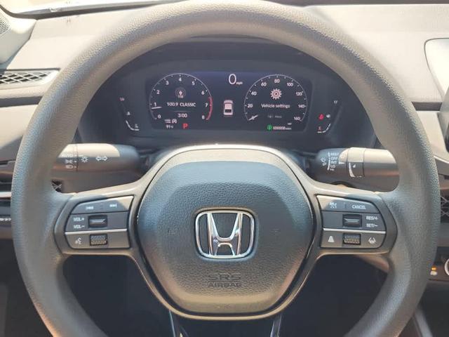 Photo of 2025 Platinum White Pearl Honda Accord