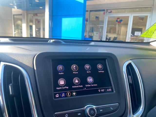 Photo of 2022 Blue Glow Metallic Chevrolet Equinox