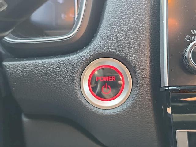 Photo of 2022 Platinum White Pearl Honda CR-V Hybrid