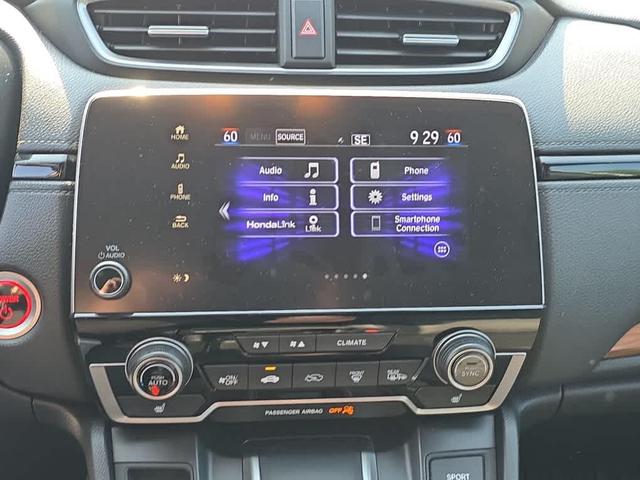 Photo of 2022 Platinum White Pearl Honda CR-V Hybrid