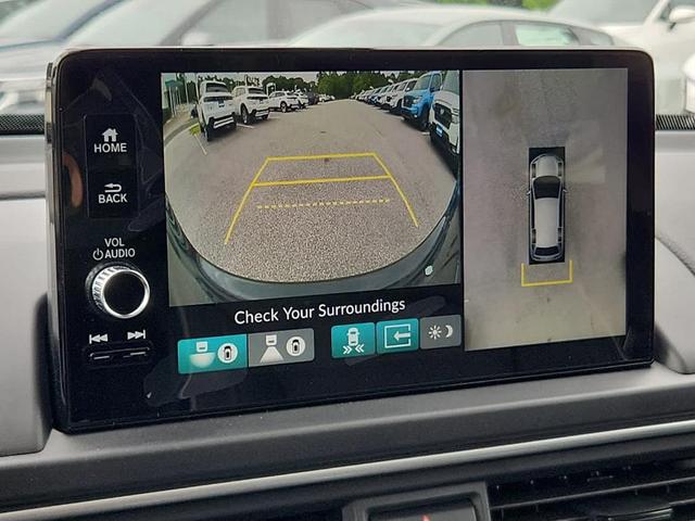 Photo of 2025 Crystal Black Pearl Honda Pilot