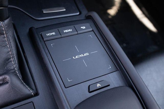Photo of 2021 Atomic Silver Lexus ES 350