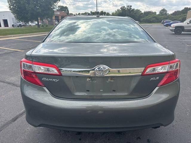 Photo of 2013 Cypress Pearl Toyota Camry