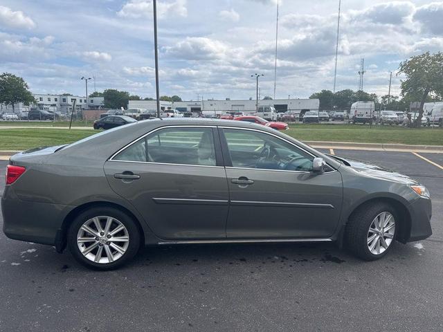 Photo of 2013 Cypress Pearl Toyota Camry