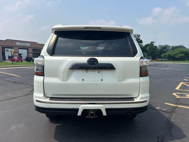 Photo of 2020 Blizzard Pearl Toyota 4Runner