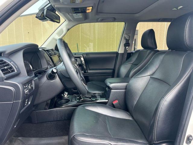 Photo of 2020 Blizzard Pearl Toyota 4Runner