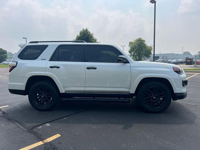 Photo of 2020 Blizzard Pearl Toyota 4Runner