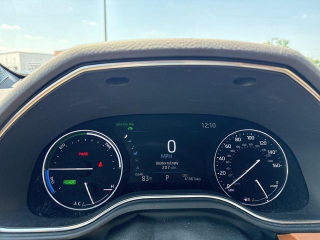 Photo of 2020 Midnight Black Metallic Toyota Avalon Hybrid