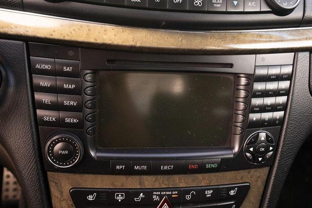 Photo of 2007 Black Mercedes-Benz E-Class