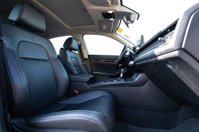 Photo of 2022 Lunar Silver Metallic Honda Civic