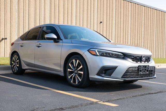 Photo of 2022 Lunar Silver Metallic Honda Civic