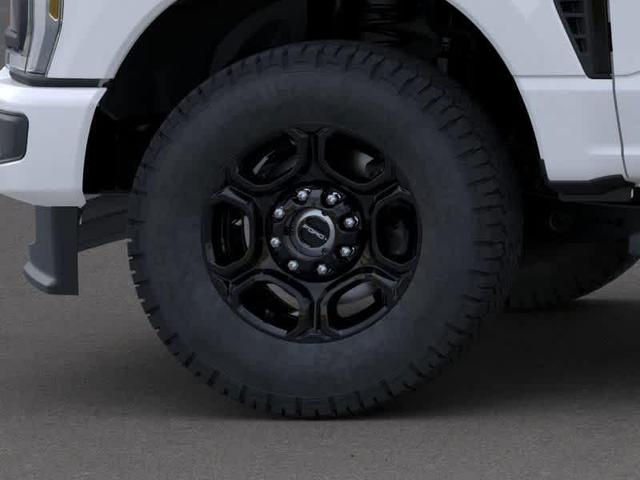 Photo of 2025 White Ford F-350