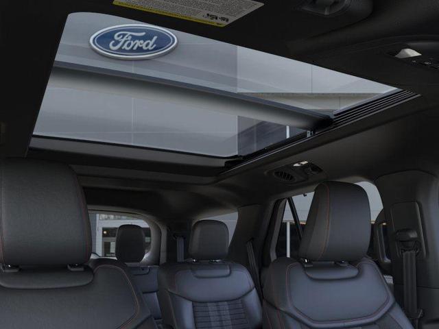 Photo of 2025 Gray Ford Explorer