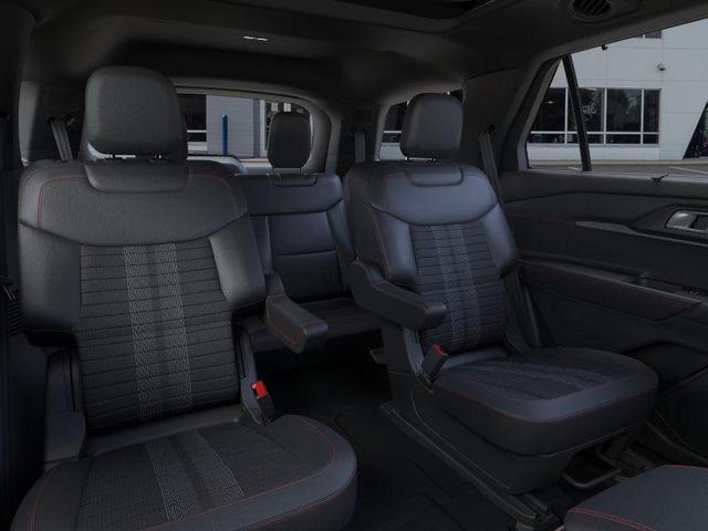 Photo of 2025 Gray Ford Explorer