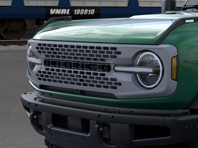 Photo of 2025 Green Ford Bronco